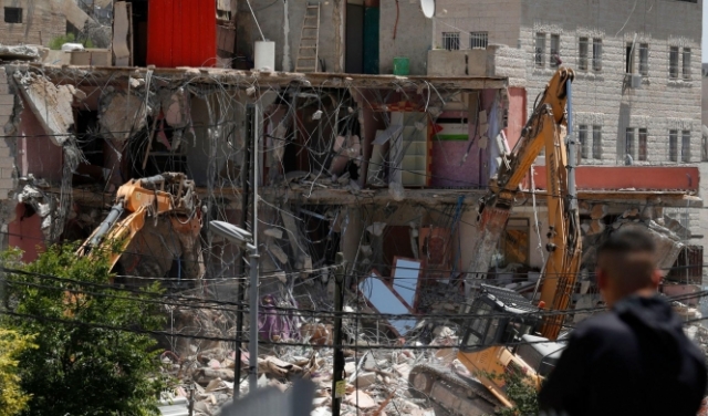 وزير فلسطيني: 20 ألف شقة مهددة بالهدم في القدس المحتلة