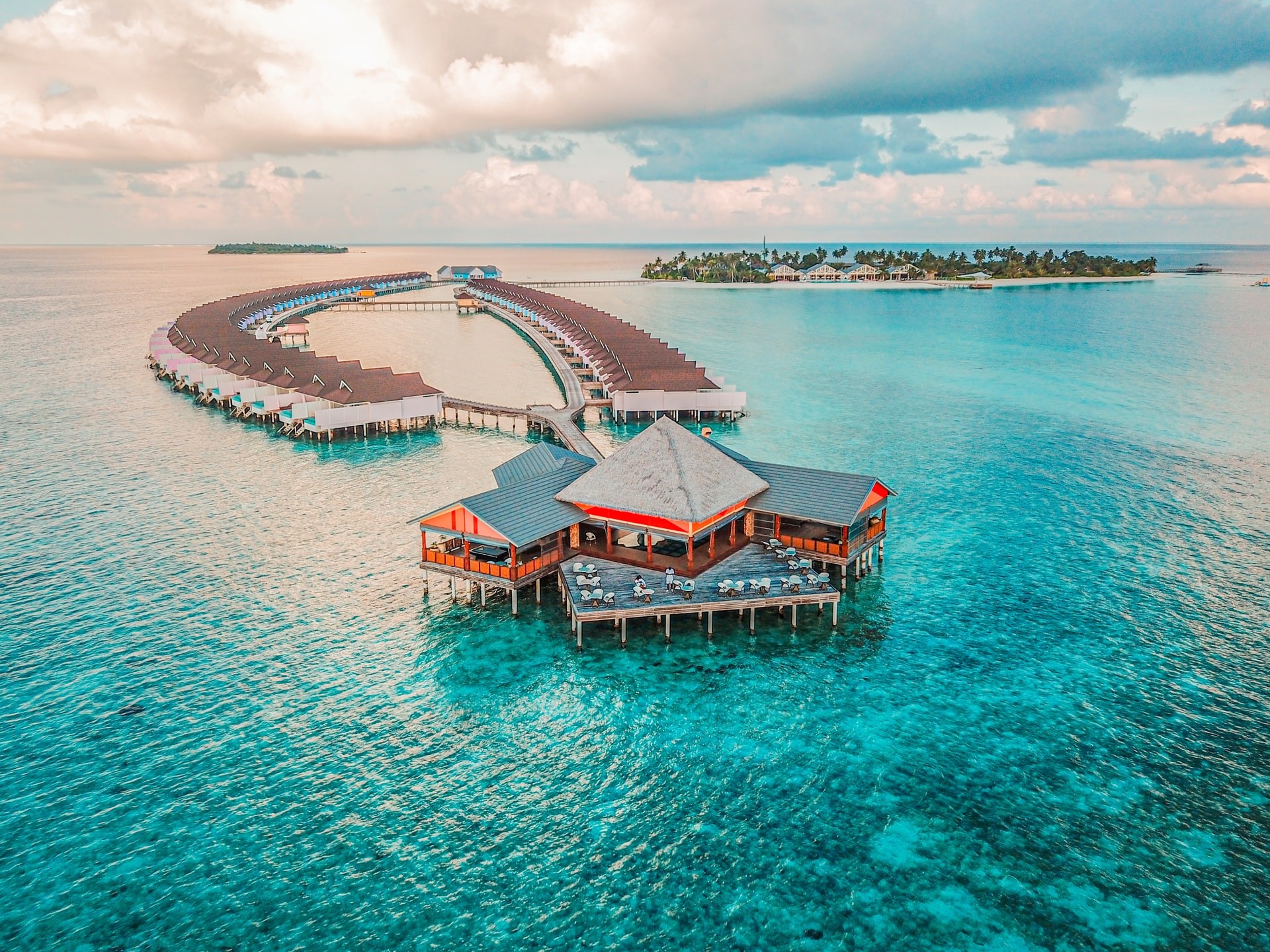 أهم جزر المالديف من حيث المساحة