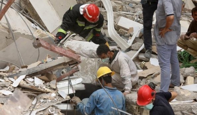 إيران: ارتفاع حصيلة انهيار المبنى التجاري إلى 36 قتيلا