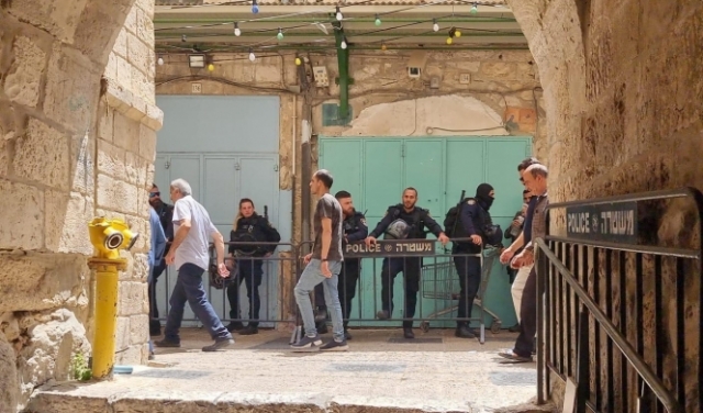 الشرطة تستدعي فتيات من أم الفحم وكفر قرع والمقيبلة للتحقيق في القدس