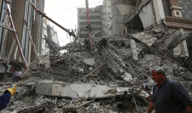 أسبوعان على انهيار مبنى في إيران: حصيلة الضحايا ترتفع إلى 41