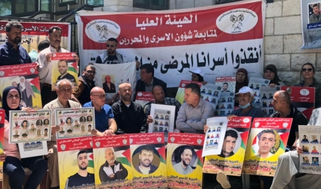 عواودة وريان يواصلان إضرابهما والإداريون يقاطعون محاكم الاحتلال لليوم 159