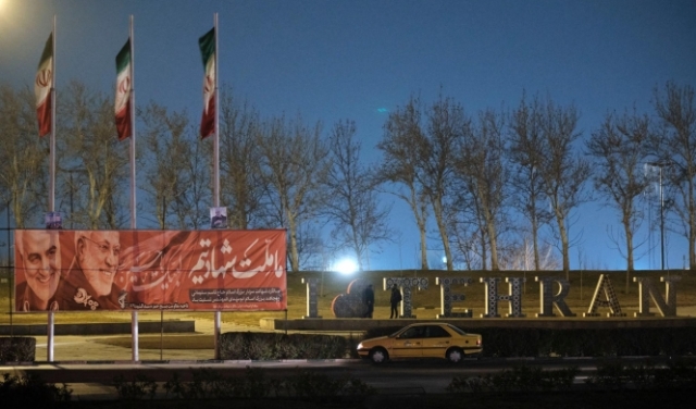 الحرس الثوري الإيرانيّ يؤكد مصرع ضابط في حادث سيارة أثناء أدائه مهمة