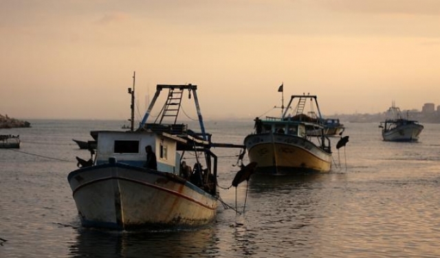 إصابات للصيادين ببحر غزة واعتداءات للمستوطنين بنابلس