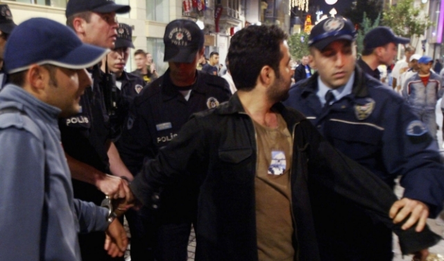 تركيا: سجن 16 صحافيًّا بتهمة 