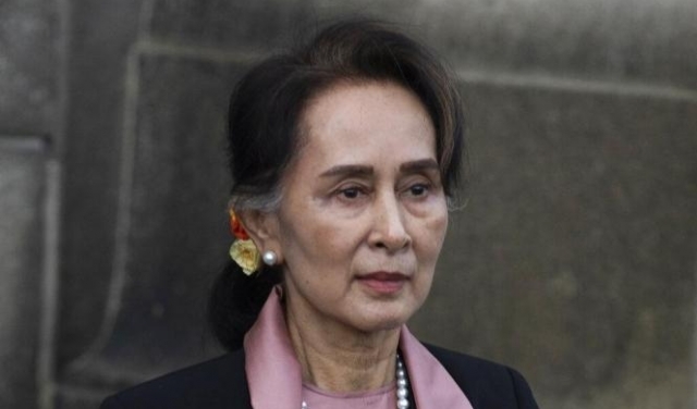نقل الحاكمة المدنية السابقة لبورما إلى حبس انفرادي