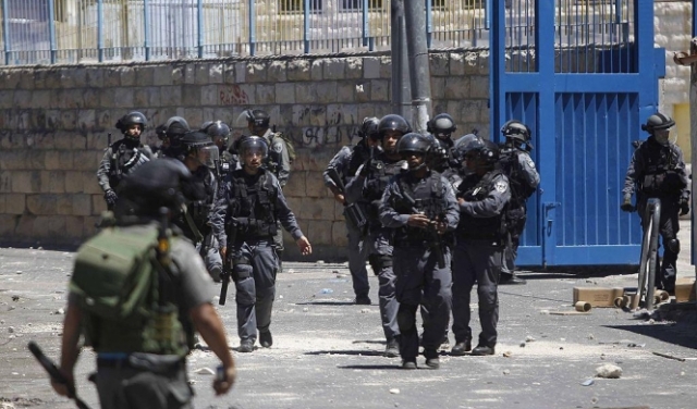 القدس: 5 إصابات إحداها خطيرة في شجار بحي الطور