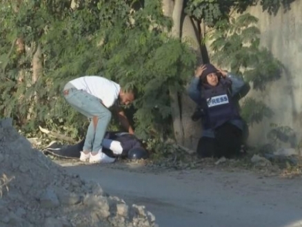 السلطة الفلسطينية تسلّم الجانب الأميركي الرصاصة التي اغتالت أبو عاقلة