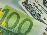 تحرّكات بسوق العملات الأجنبية: دولار واحد يساوي 0.99 يورو
