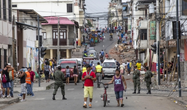 زلزال شدته 6,1 درجات يضرب الإكوادور