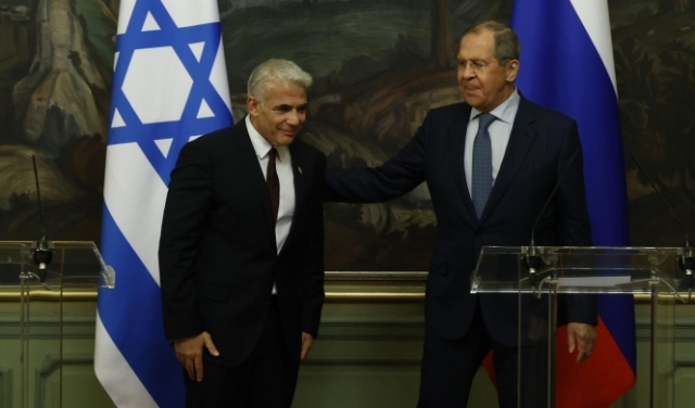تقرير: روسيا غير راضية عن تولي لبيد رئاسة الحكومة الإسرائيلية