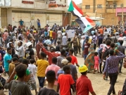 متظاهرو السودان يواجهون الغازات المدمعة والاحتجاجات تدخل شهرها العاشر