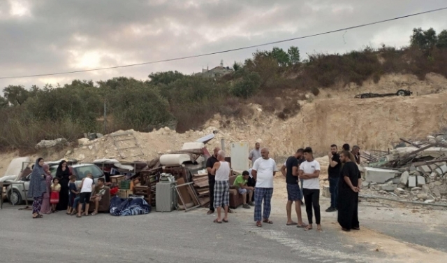 الاحتلال يهدم منزلا بسبسطية ومنشأتين تجاريتين في بزاريا