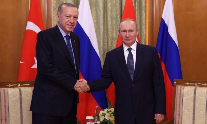 بوتين وإردوغان يتفقان على تعزيز التعاون في الاقتصاد والطاقة