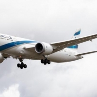 تقرير: عُمان تعطل تقصير الرحلات الجوية الإسرائيلية شرقا رغم فتح الأجواء السعودية