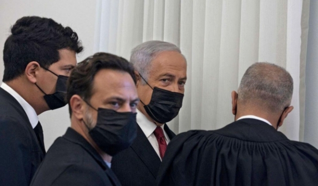 نتنياهو يعتزم تقديم طلب لإلغاء لائحة الاتهام ضده بالملف 4000