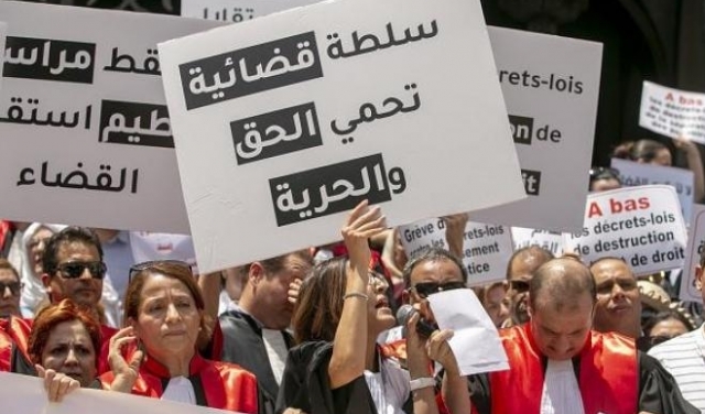 العدل التونسيّة: القضاة المعفيّون لا يزالون محلّ ملاحقات قضائيّة
