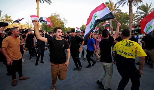 العراق: الصدر يؤجّل مظاهرة السبت والكاظمي يعلن الدعوة لحوار وطنيّ