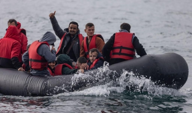 إنقاذ أكثر من 250 مهاجرا في بحر المانش