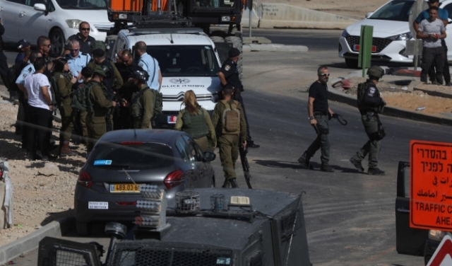 الاحتلال يعتقل 3 فلسطينيات بزعم حيازة سلاح 