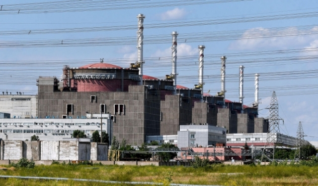 تجدد القصف على محطة زابوريجيا النووية في ظلّ تحذيرات من خطر انتشار مواد مشعة