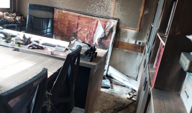 وادي سلامة: إضرام النار في مقر اللجنة المحلية
