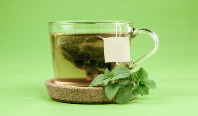 ما هي أضرار الشاي الأخضر؟