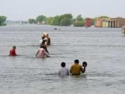 ارتفاع حصيلة ضحايا الفيضانات في باكستان إلى 1355
