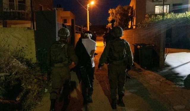 نابلس: شرطة الاحتلال تعلن اعتقال شابين بزعم حيازتهما سلاح 