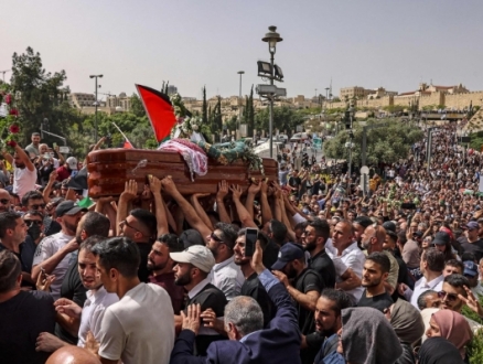 الجنائية الدولية تتسلم شكوى مطالبة بالتحقيق باغتيال أبو عاقلة