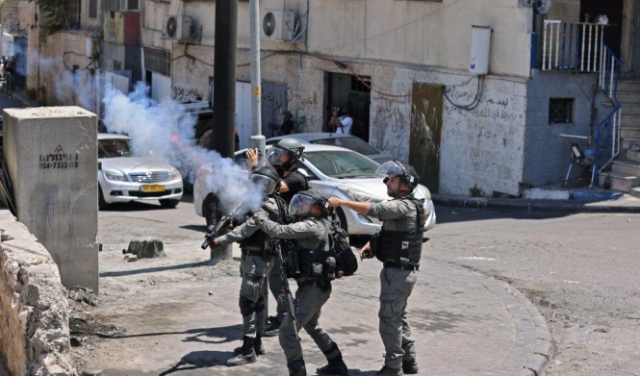 القدس: مواجهات مع الاحتلال في سلوان والطور وجبل المكبر