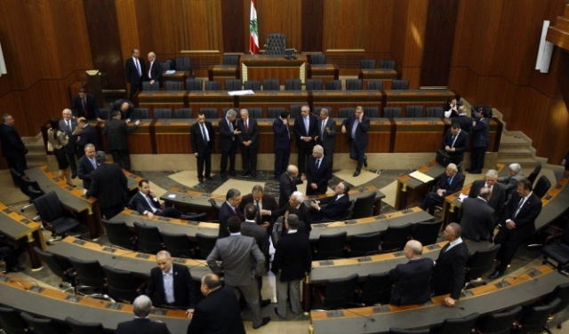 البرلمان اللبناني يقر ميزانية 2022: الإنفاق 41 تريليون ليرة والإيرادات 30 تريليونا
