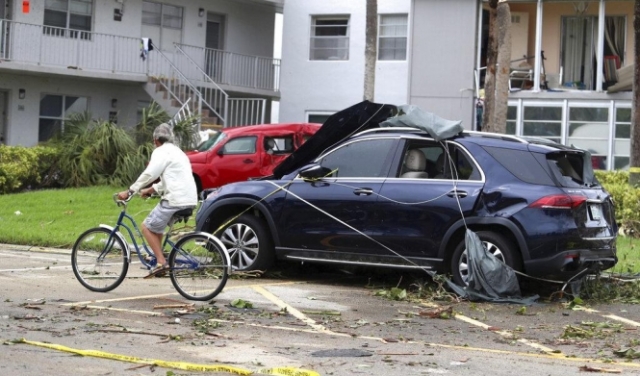 الإعصار إيان يضرب فلوريدا ويقطع الكهرباء عن مليون مسكن