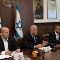 لبيد: اتفاق ترسيم الحدود البحرية مع لبنان يحفظ أمن إسرائيل