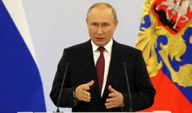 بوتين يوقع قانون ضم أربع مناطق في أوكرانيا إلى روسيا