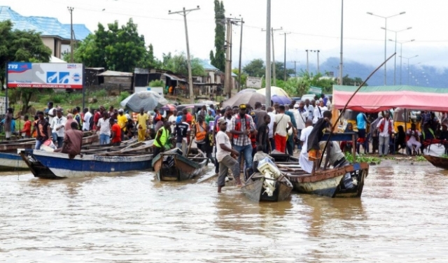 مصرع 76 شخصا بانقلاب قارب في نيجيريا