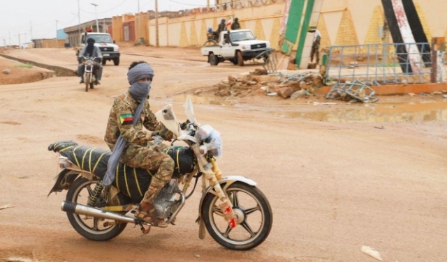 عشرات القتلى والجرحى في تفجير استهدف حافلة مدنية في مالي