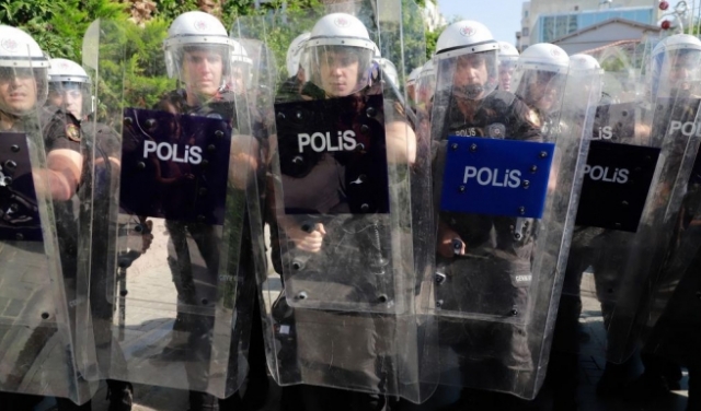 تركيا: توقيف أكثر من 500 شخص بتهمة الارتباط بالمعارض غولن