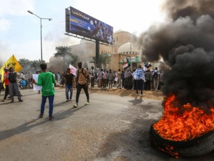 السودان: أزمة سياسية واقتصادية متفاقمة ومجاعة تهدد الملايين