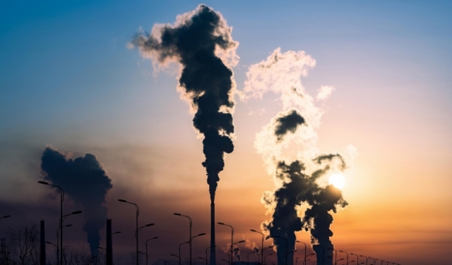 الدولية للطاقة تتوقع أن تبلغ انبعاثات ثاني أكسيد الكربون في العالم ذروتها عام 2025