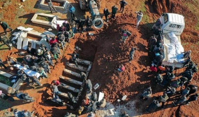 سورية: اتهام قوات النظام بحرق جثث القتلى لطمس هوياتهم
