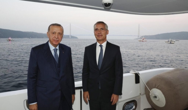 تركيا تكرر مطالبها للسويد وفنلندا للانضمام إلى الناتو