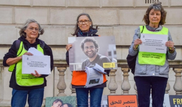 مصر: ثلاث صحافيّات يضربن عن الطعام تضامنا مع المعتقل علاء عبد الفتاح