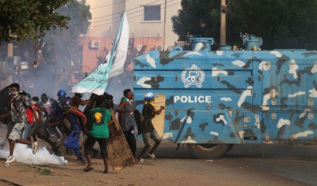 السودان: قمع مظاهرات جديدة مطالبة بعودة الحكم المدني