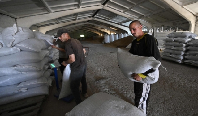 الأمم المتحدة وروسيا تؤكدان التزامهما باتفاقي تصدير الحبوب والأسمدة