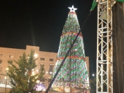 الناصرة تحتفل بإضاءة شجرة الميلاد في المدينة