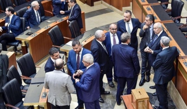 للمرة الثامنة: البرلمان اللبناني يخفق بانتخاب رئيس للجمهورية 