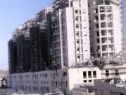 مصرع عاملين وإصابات بانهيار سقالات بناء في مستوطنة "غفعات زئيف"