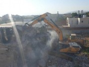 الاحتلال يهدم منزلا بأريحا ومستوطنون يحرقون منشآت قرب نابلس