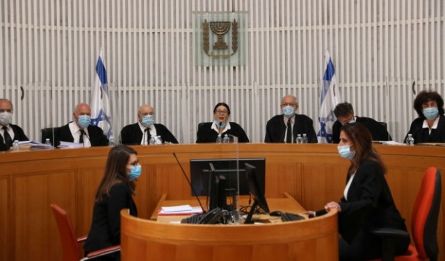 78 قاضيا إسرائيليا متقاعدا يحذرون من تشريعات تحالف نتنياهو